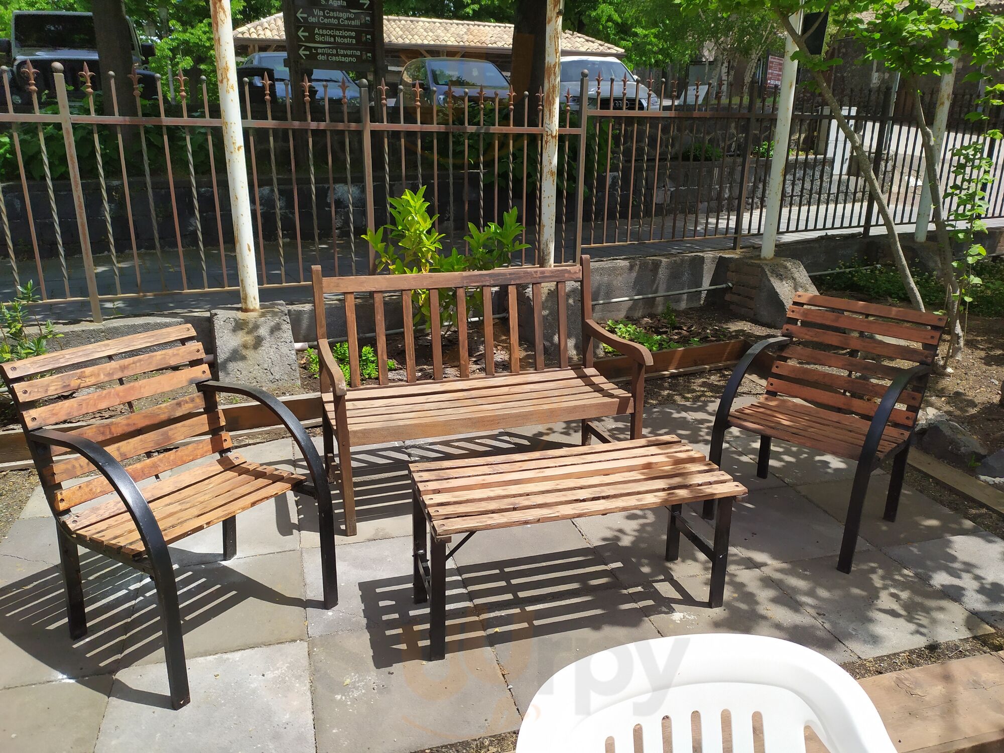 Foto di Ristorante Pizzeria Il Castagno Dei Cento Cavalli - 6/8