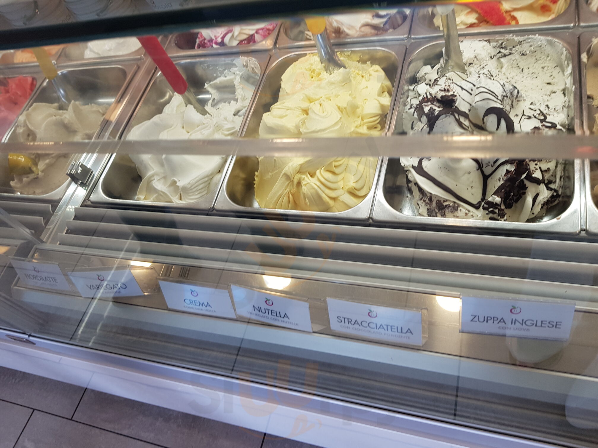 Foto 7 di Gelateria Di Giorgio - Arcisate