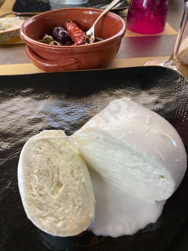 Foto di Caseificio Fratelli Bruno - 10/10