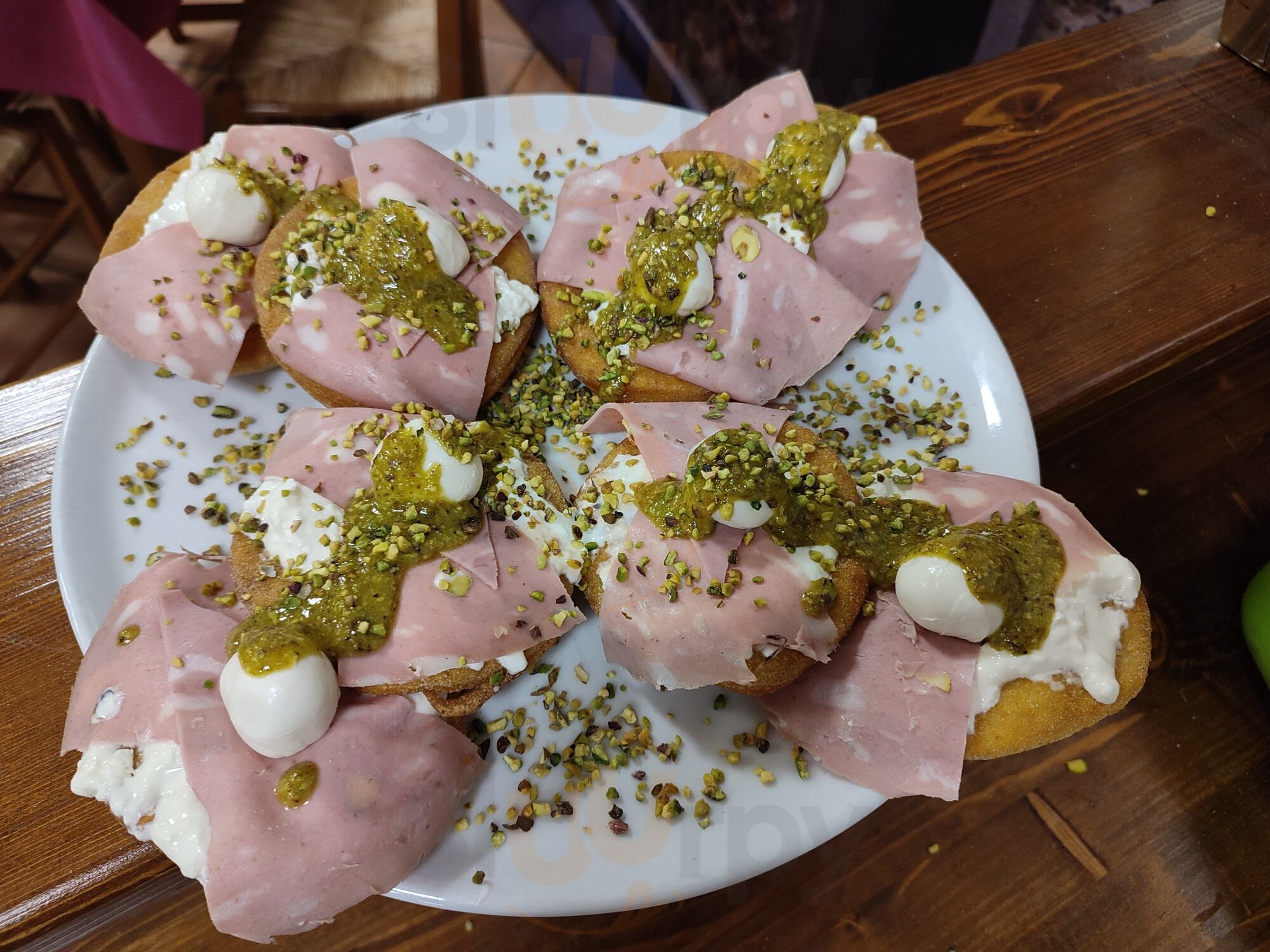 Foto di Le Vie Del Borgo Pizzeria - 2/10