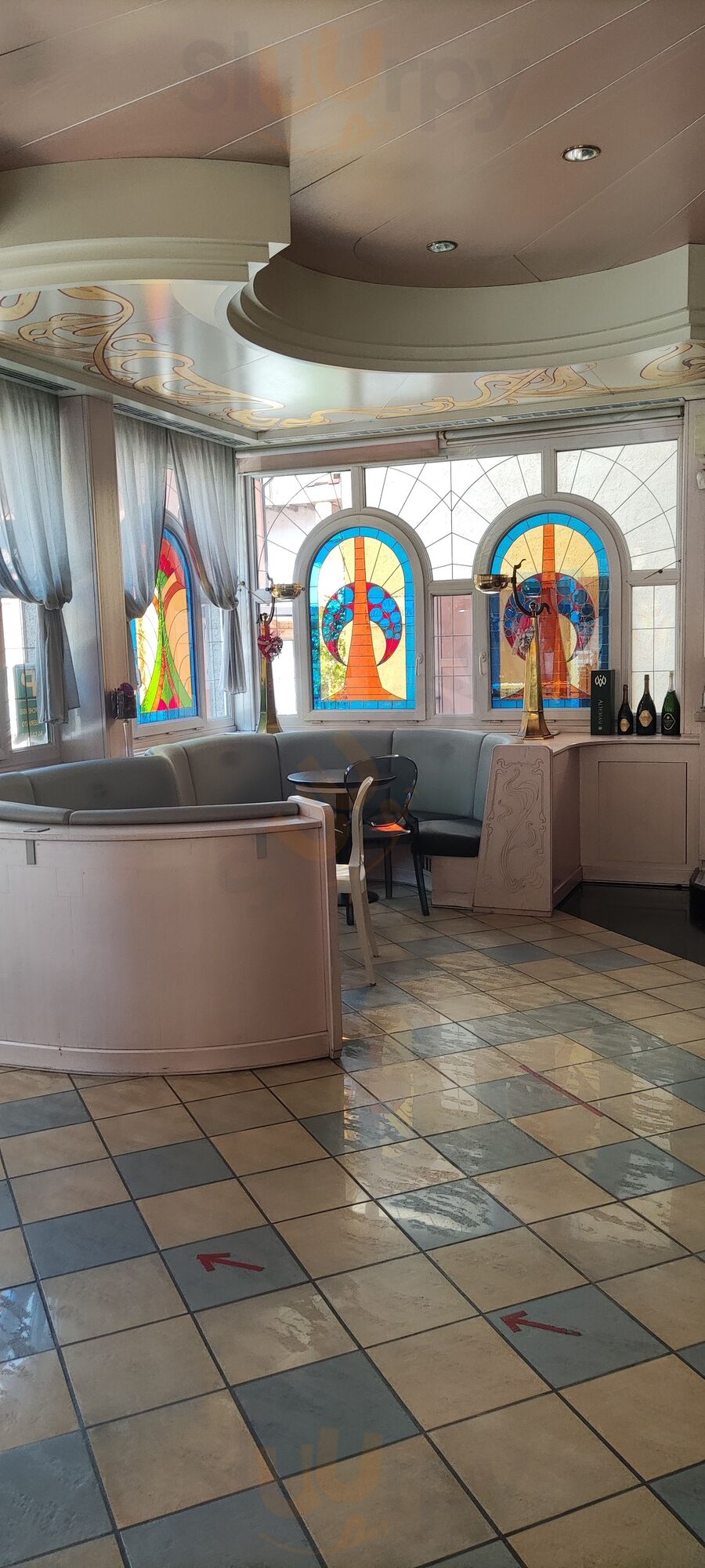 Foto 7 di Caffe' Gelateria Centrale - Storo