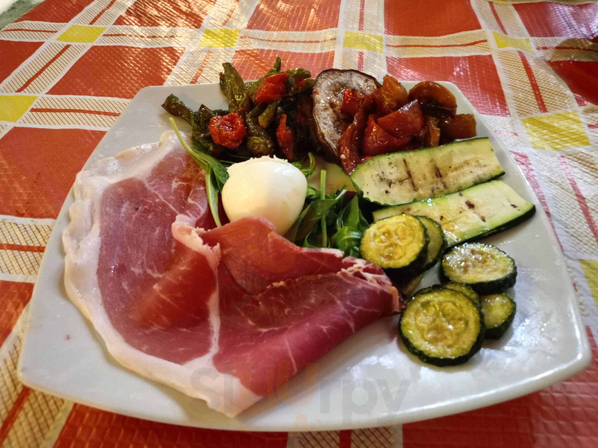 Foto di Ristorante Pizzeria Viraf - 3/10
