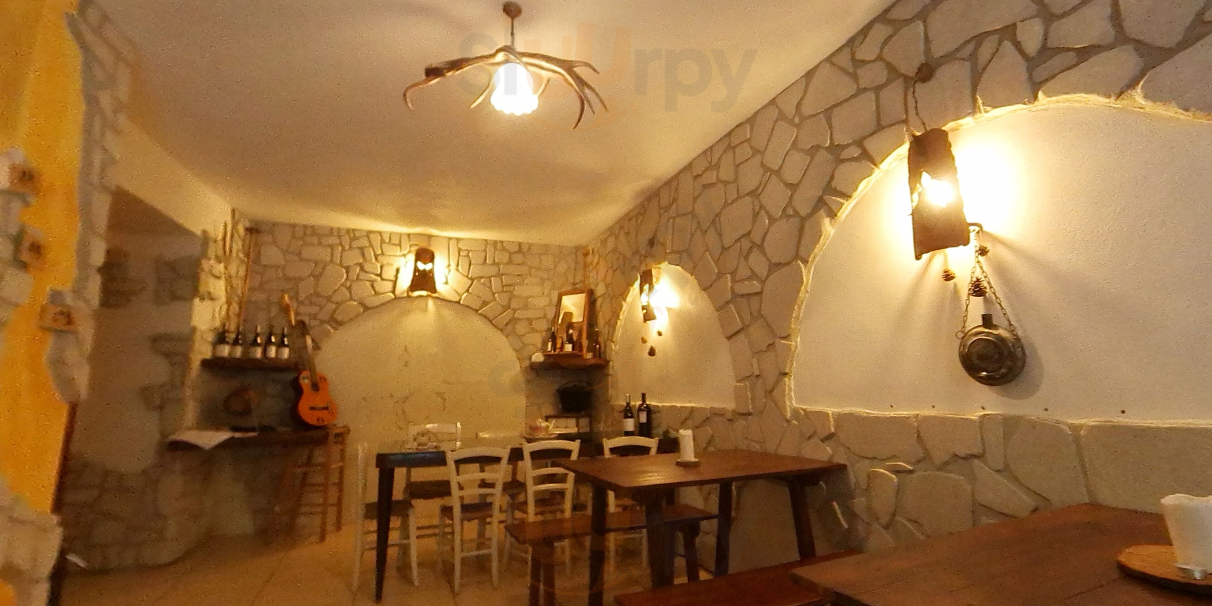 La Taverna
