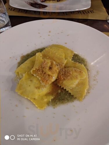 Foto di Antica Hostaria Dei Nobili - 7/10