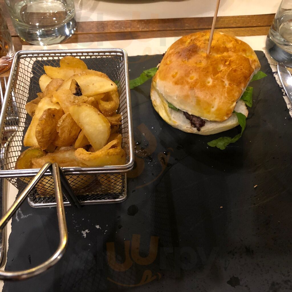 Foto 8 di Hosteria 87 - Roma