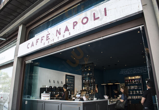 Foto 8 di Caffe Napoli - Milano