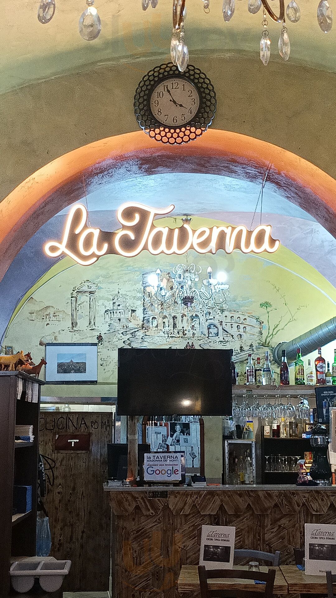 Foto 9 di La Taverna - Roma