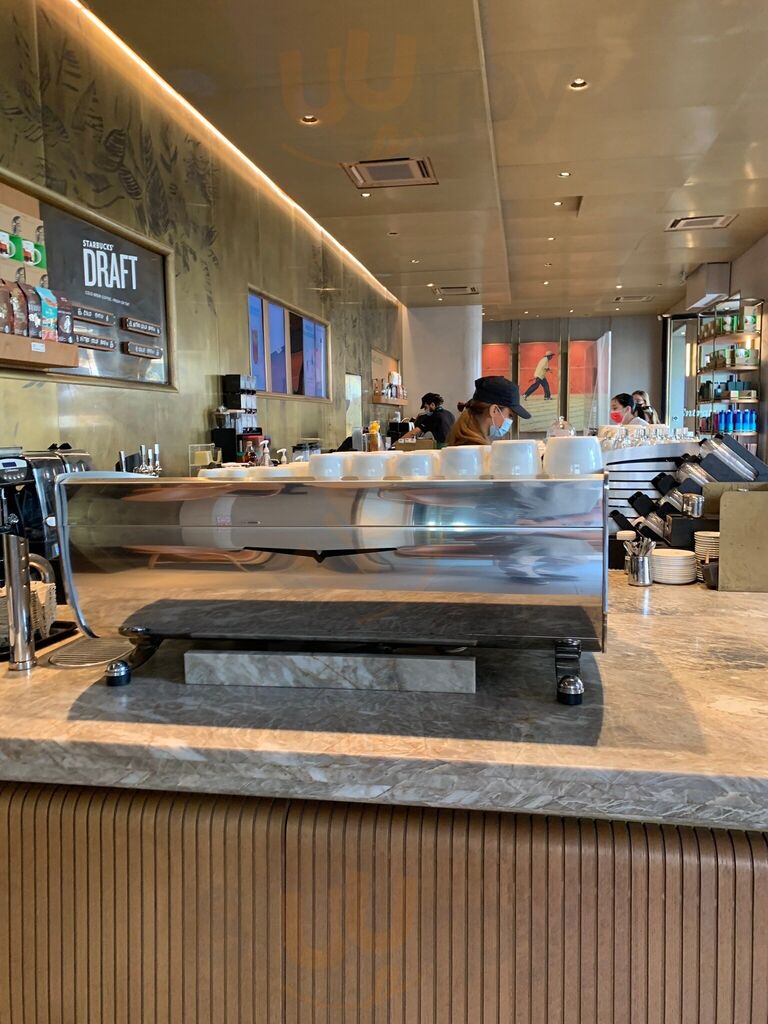 Foto di Starbucks - 7/10