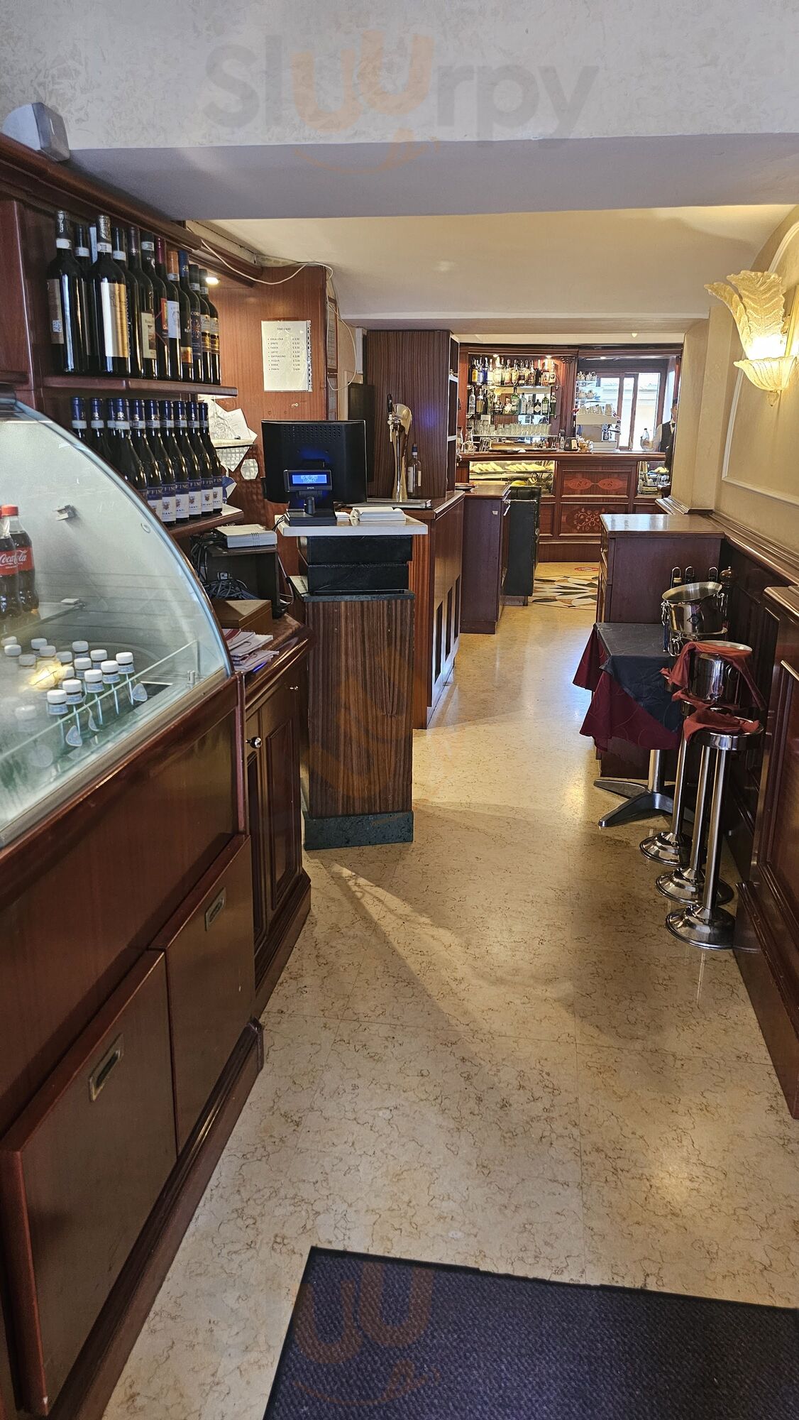 Foto 9 di Caffè Delle Nazioni - Roma