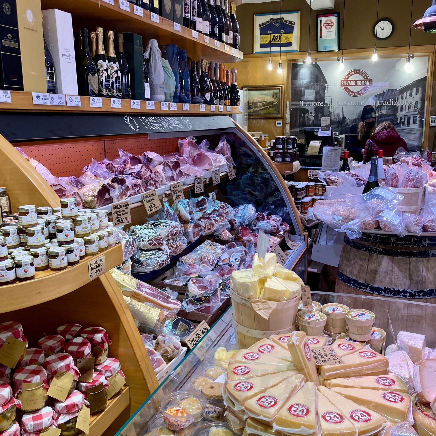 Foto di Salumeria La Rocca Di Silvano Romani - 9/10