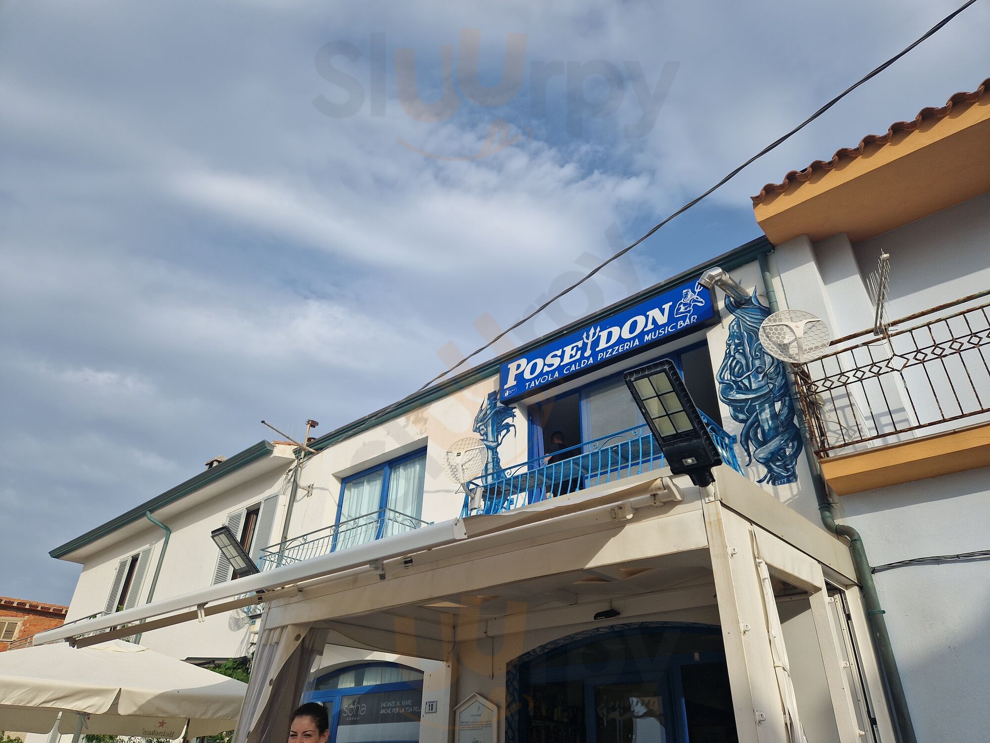 Foto 10 di Poseidon Cafè - Siniscola