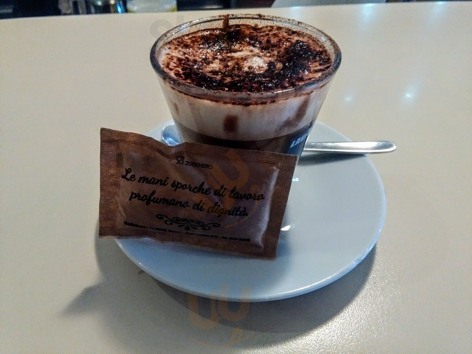 Foto 10 di Etnochic Cafe' - Sarroch