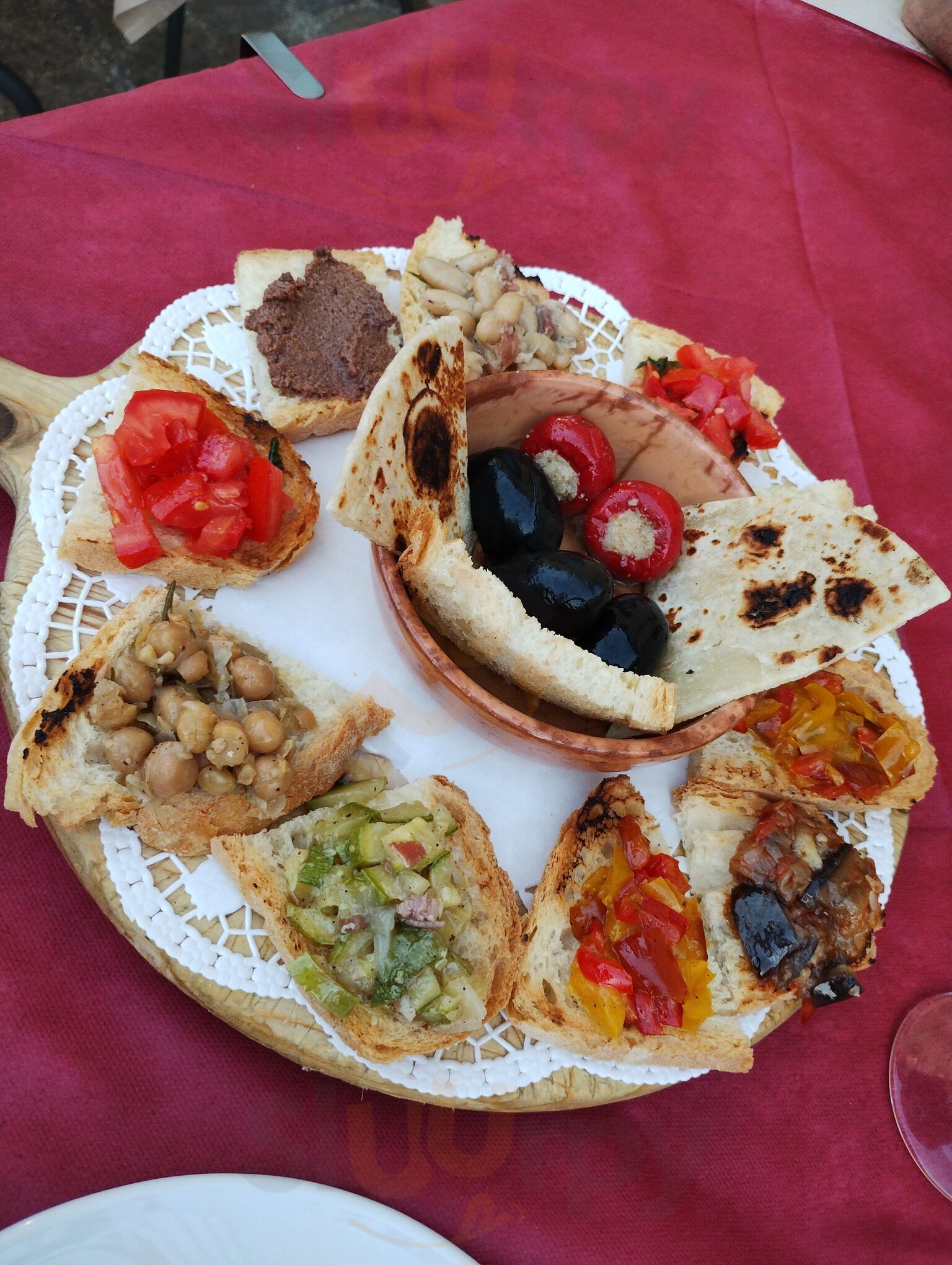 Foto 10 di Locanda Il Grillo - Montefiore Conca