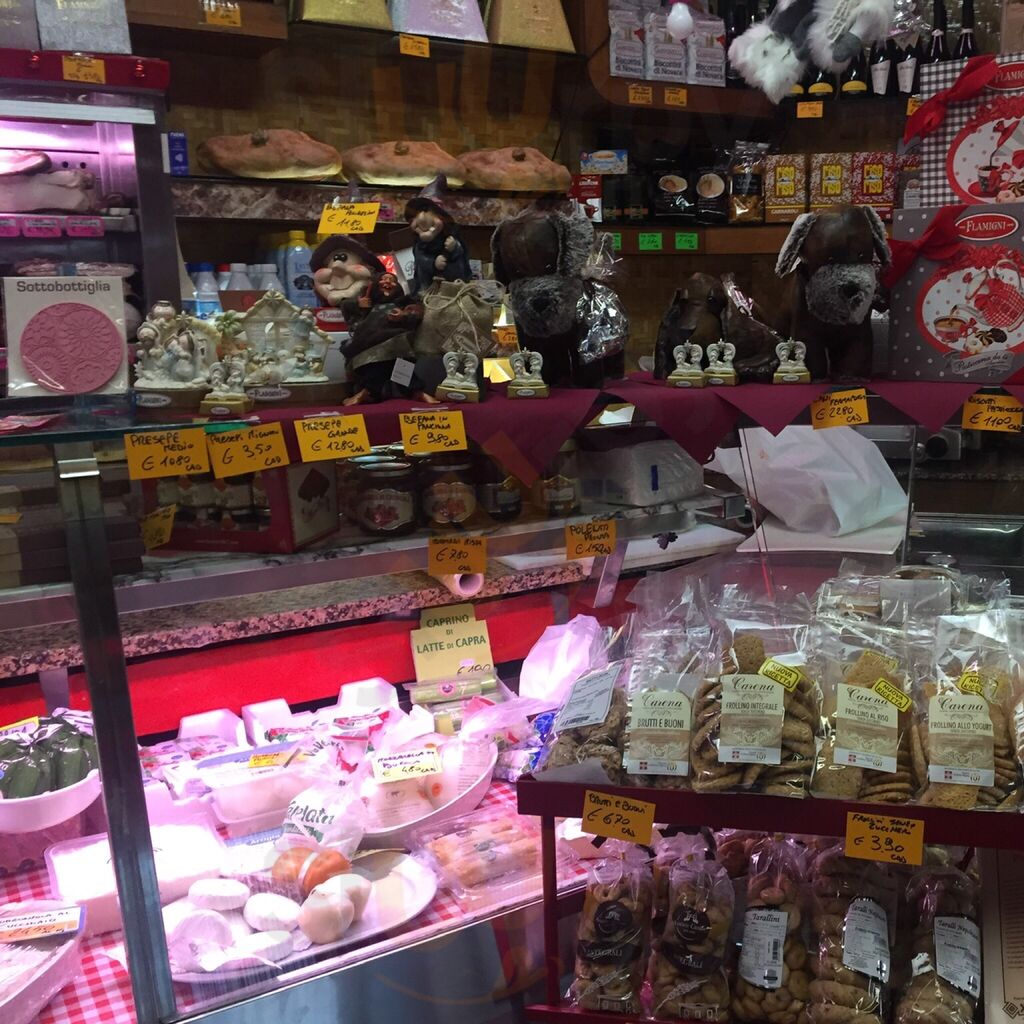 Foto di Salumeria Gastronomia Dino - 10/10