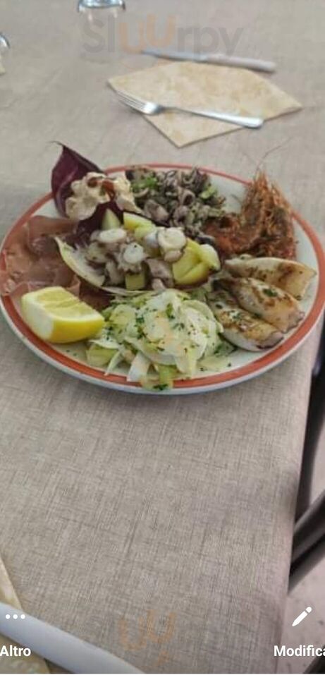 Foto di Ristorante Pizzeria Osteria Del Mare - 9/10