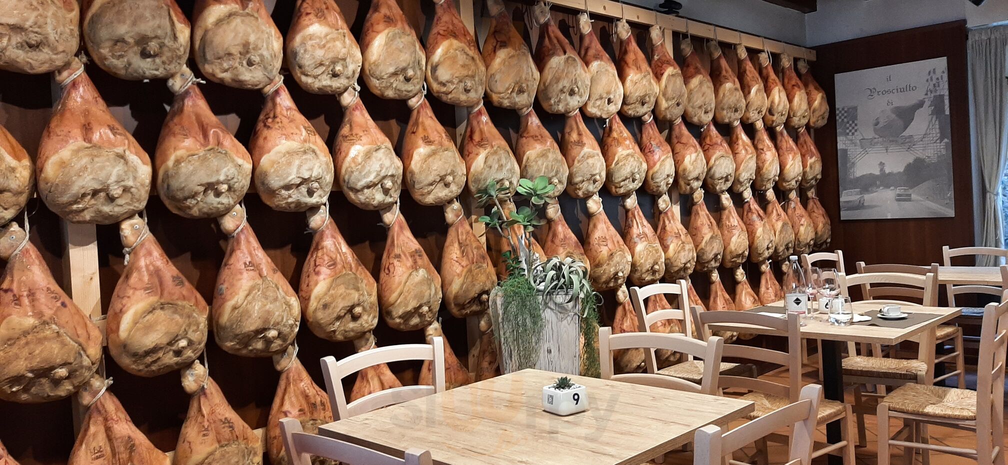 Foto di Salumeria Ugolotti - 6/10