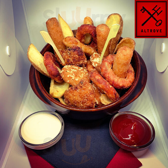 Foto 6 di Altrove Pub - Pomezia