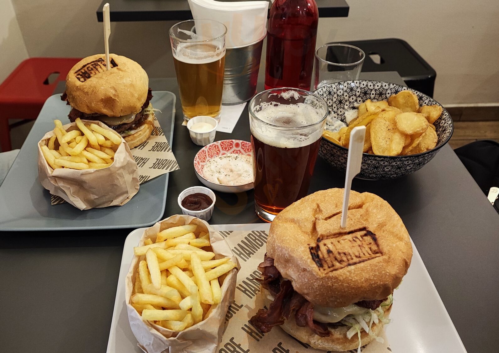 Foto 8 di Hambre Burger - Torino