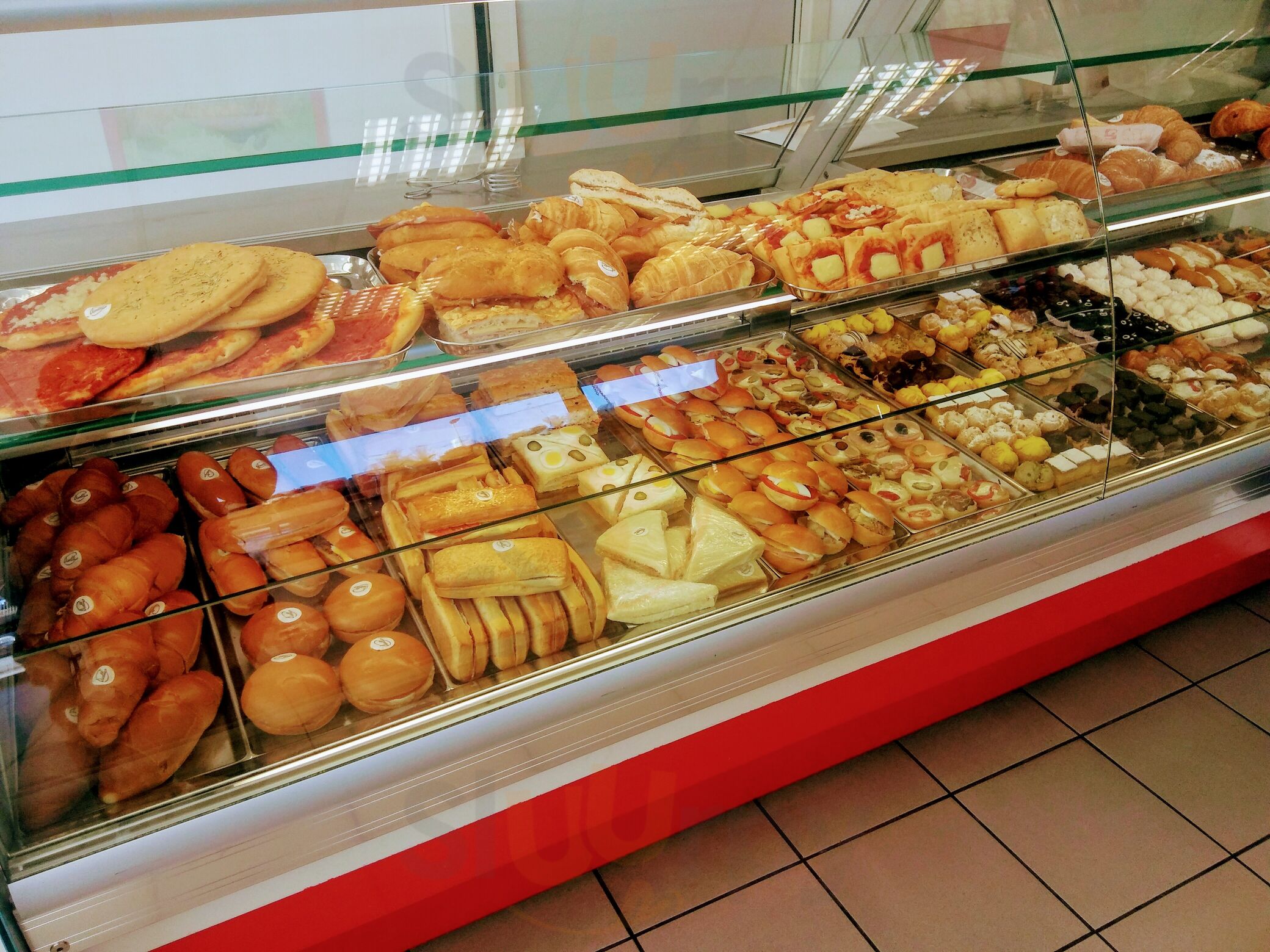 Foto di Pasticceria Piselli - 8/10