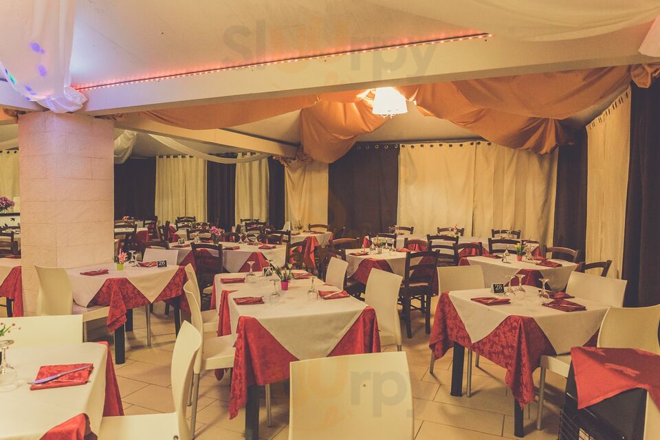 Foto 7 di Retourner Pizzeria - Floridia