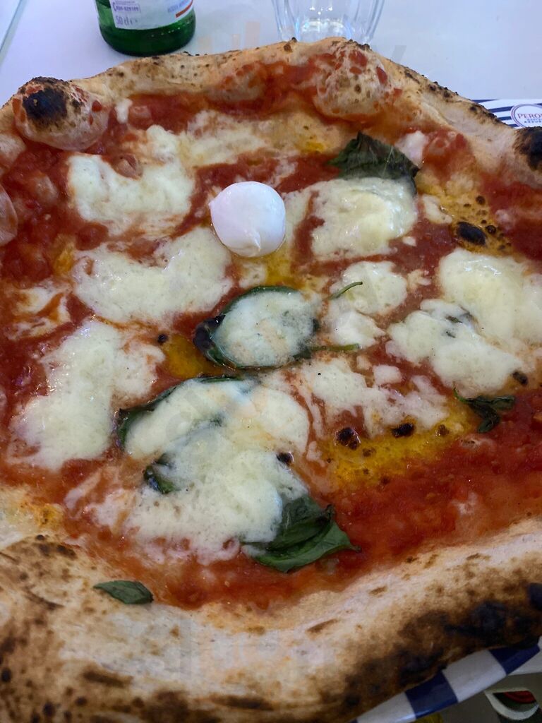 Foto di Gino Sorbillo Lievito Madre - 6/10
