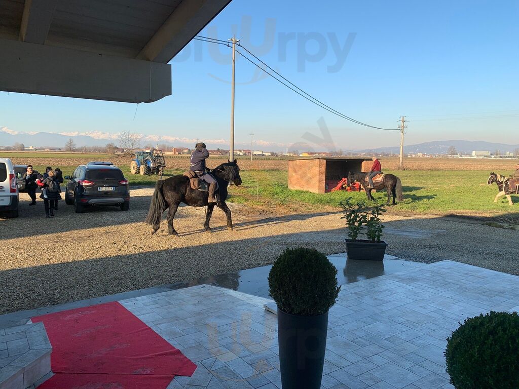 Foto di Cascina La Villa Carignano - 9/10