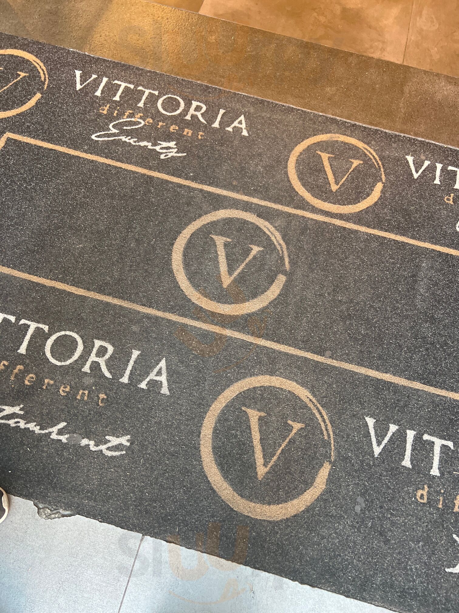 Foto di Vittoria Different - 9/10