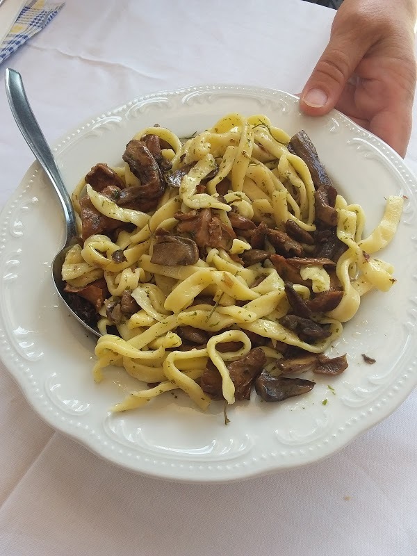 Albergo Ristorante Al Cacciatore, Levico Terme