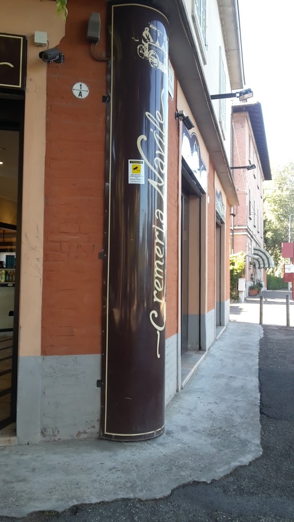 Cremeria Navile, Bologna