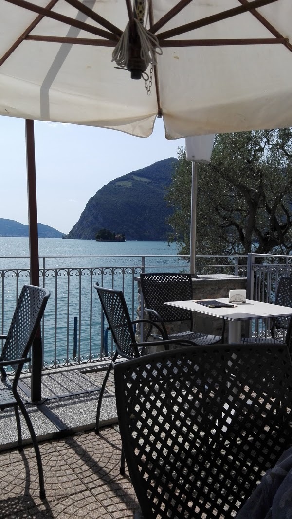 Barracuda Cafe, Monte Isola