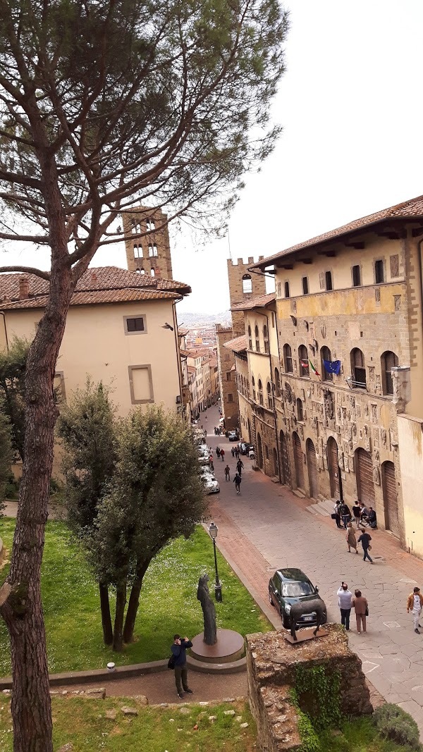 Pizzeria Pomodoro Pachino Arezzo Menu prezzi valutazione del