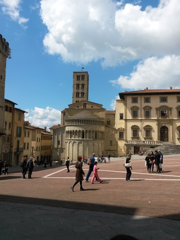 Pizzeria Pomodoro Pachino Arezzo Menu prezzi valutazione del