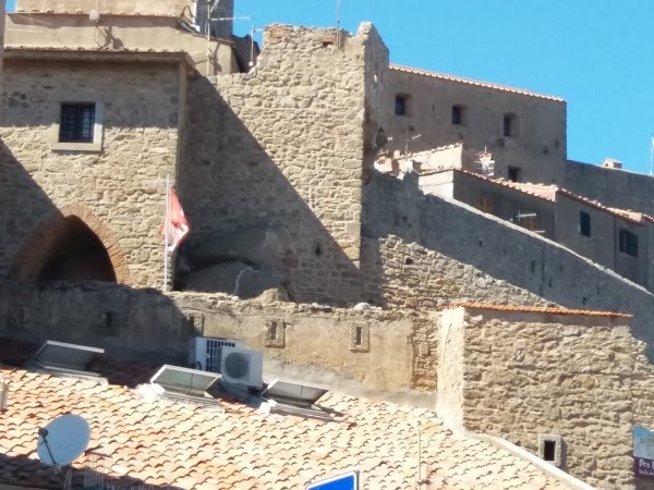 La Porta, Isola Del Giglio