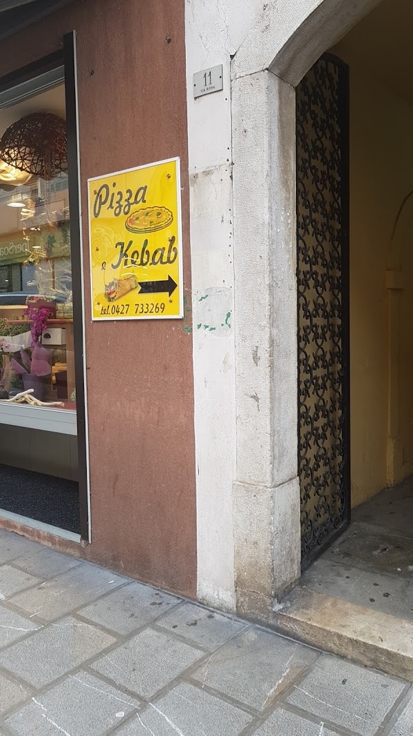 Pizza Kebab, Maniago