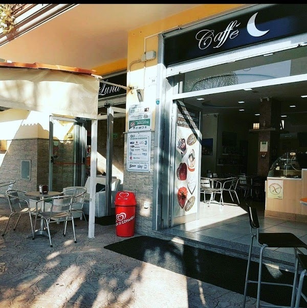 Luna Caffe, Casoria