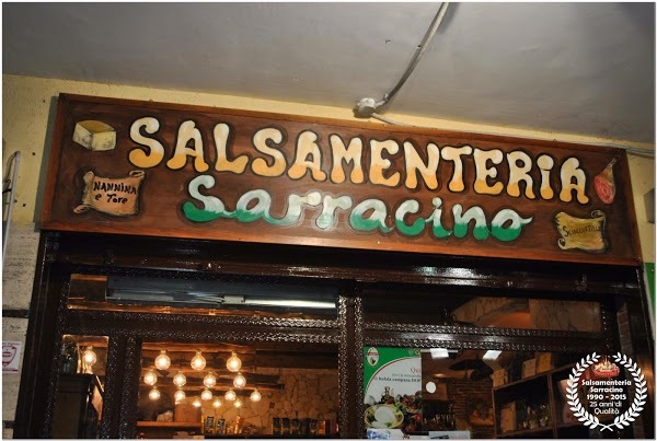 Foto 3 di Salsamenteria Sarracino Sciaccuttiell