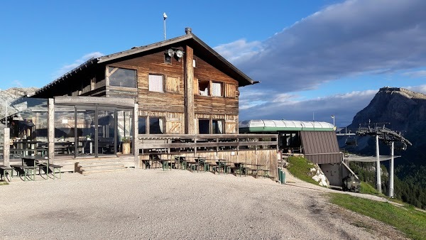 Rifugio Scoiattoli Restaurant, Cortina d&#39;Ampezzo