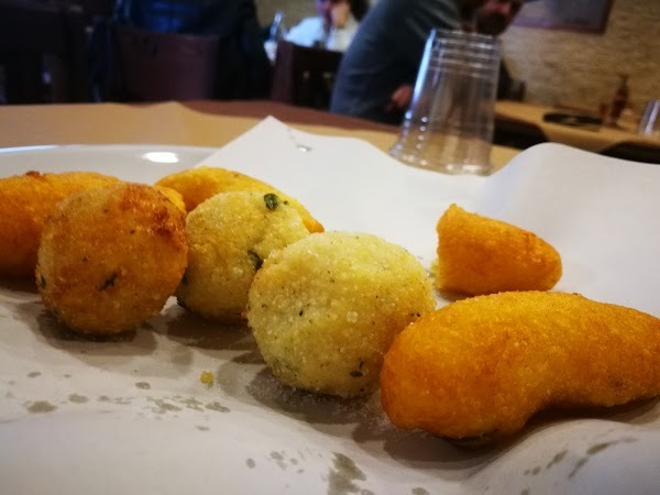 Pizzeria E Pub Old West, Mugnano di Napoli