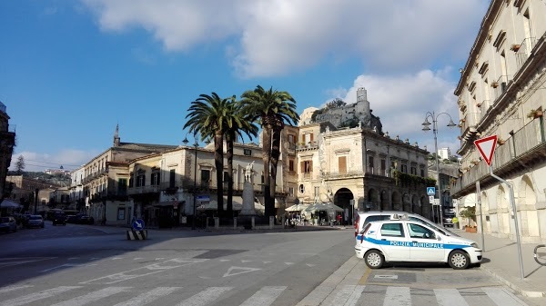 Pizza In Piazza Xl, Modica