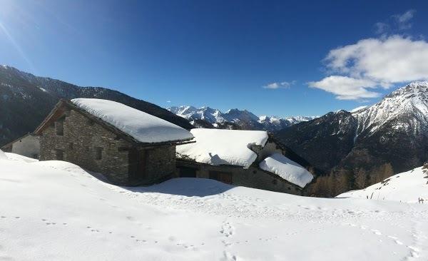 Foto di Rifugio Alpino Daniele Arlaud - 9/10