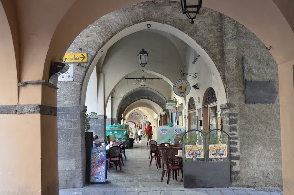 Il Portico, Pieve di Teco