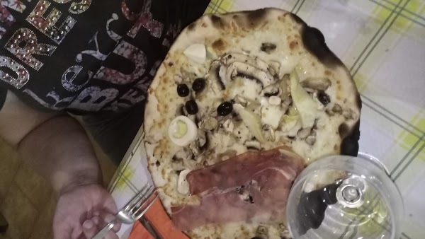 Pizzeria La Ginestra, Leonessa