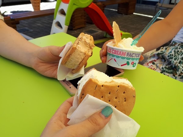 Foto di Ice Cream Factory - 8/10