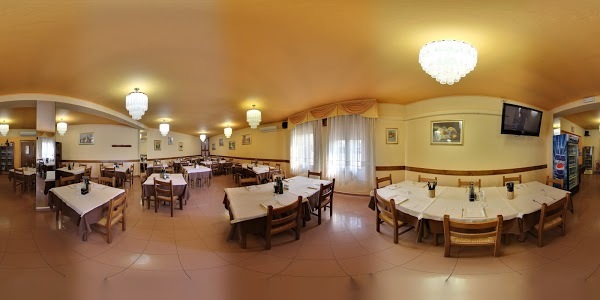 Foto 2 di Pizzeria Ristorante Al Grillo