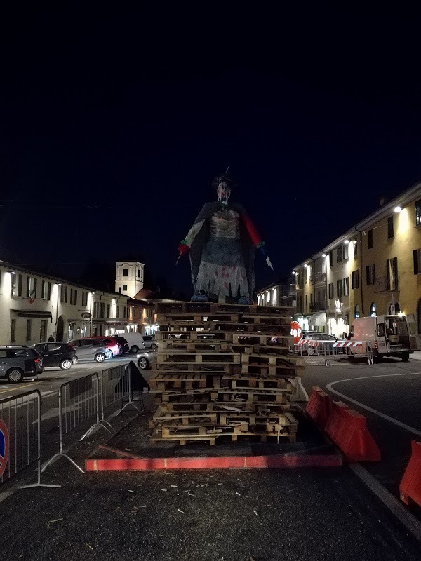 Luna Rossa, Appiano Gentile