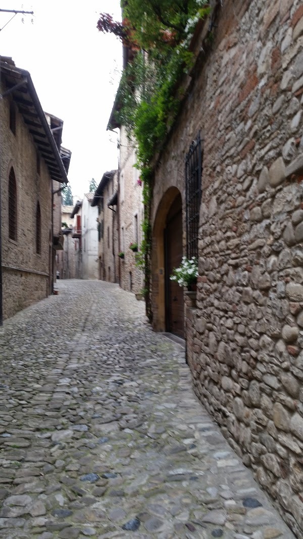 La Sosta Di Onetti Flaviano, Castell&#39;Arquato