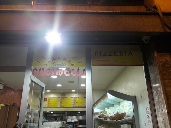 Pizzeria Cucinelli, Brindisi