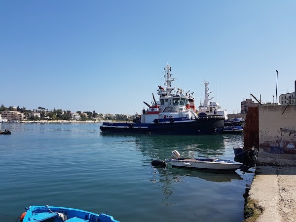 L'aragonese, Brindisi