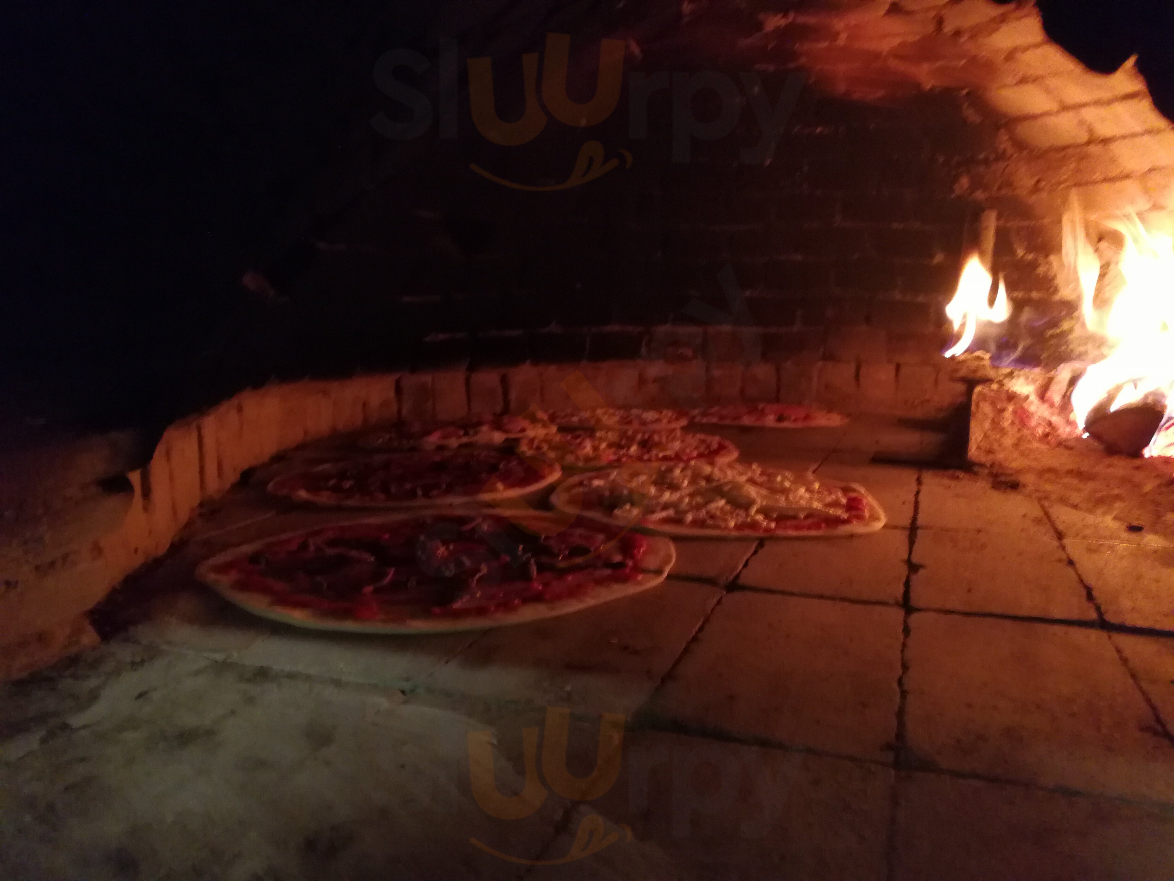 Bar Trattoria Pizzeria La Pace