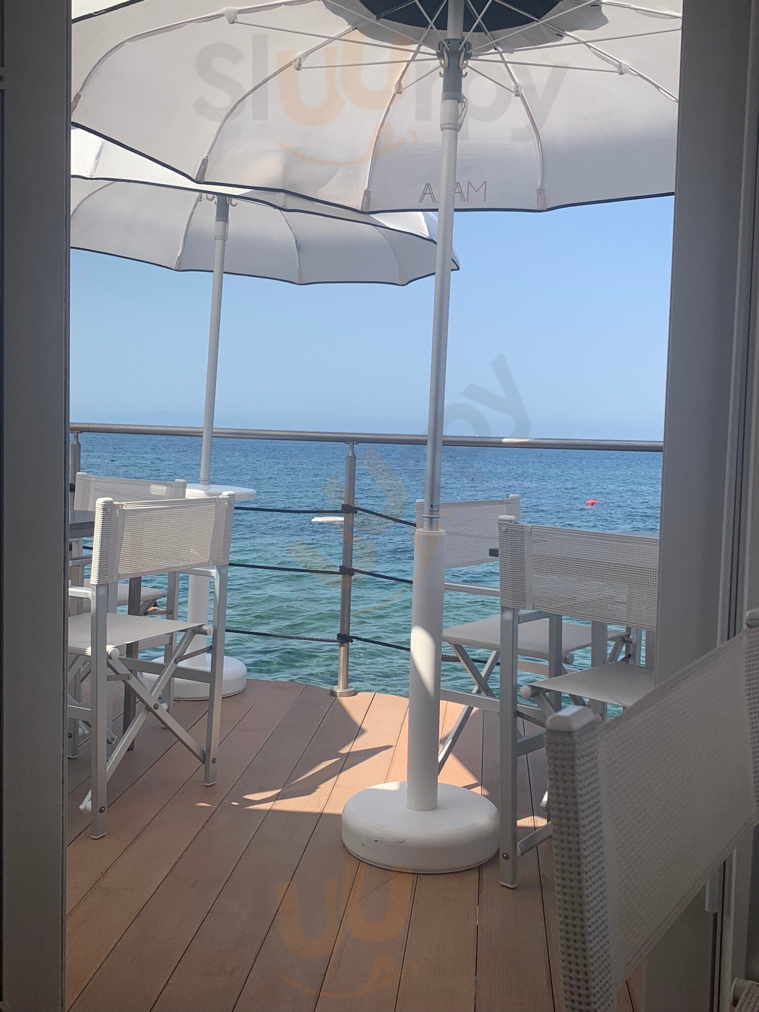 Foto di Mala Beach Club - 8/10